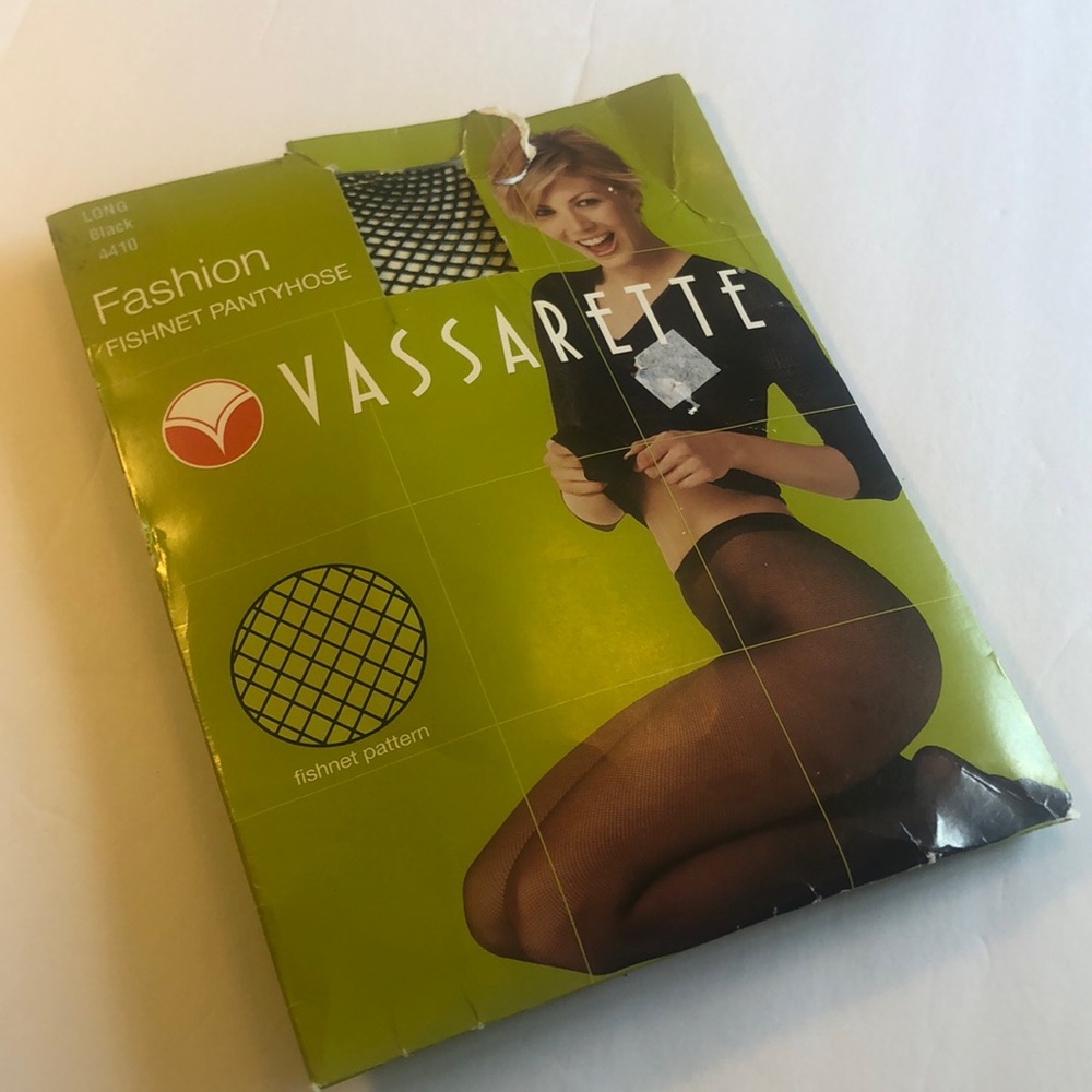 Woman’s VTG fishnet pantyhose